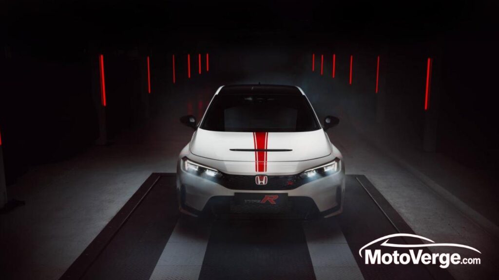 Europe Says Goodbye to Civic Type R with Ultra-Rare Ultimate Edition