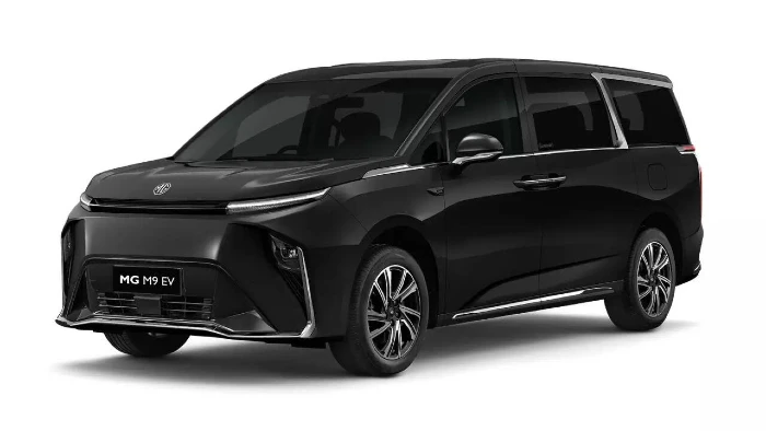 MG's luxury MPV - M9