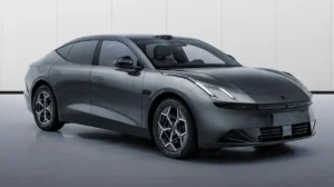 Lynk & Co Unveils 10 EM-P Globally, Hybrid Sedan with 240km EV Range Launched in China